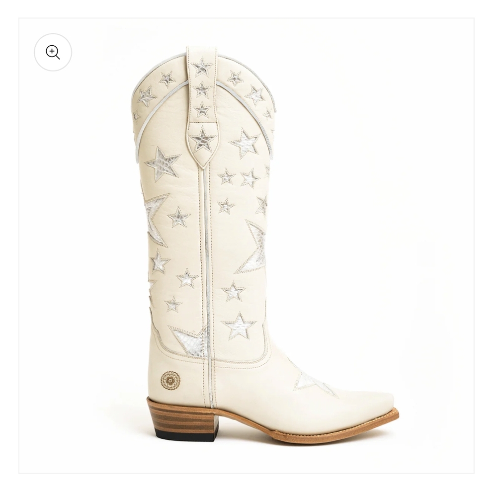 ISO Ranch Road Presidio Liberty Boots in white/ivory